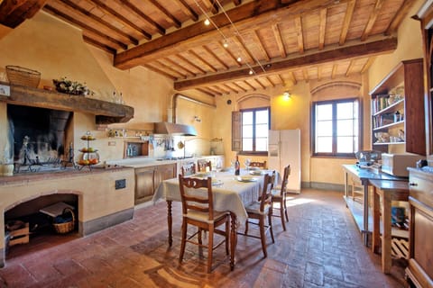 Dining Room, Kitchen