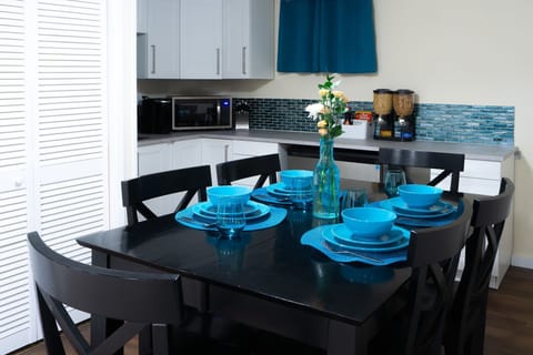 Dining table seats 6