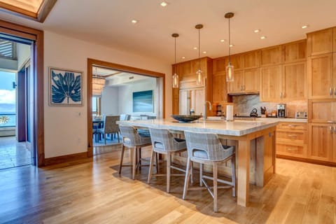    These glass lights? They aren’t just fixtures—they’re glowing orbs of ambiance and whispered breakfast blessings