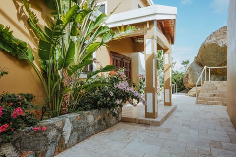 Front walkway