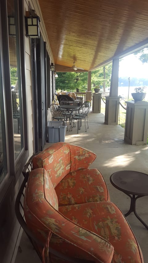 Lake side porch