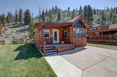 Settle into your cozy chalet at Tiger Run Resort, just 10 minutes from Breckenridge and Frisco!