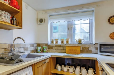 Kitchen | Laity, Polperro, near Looe