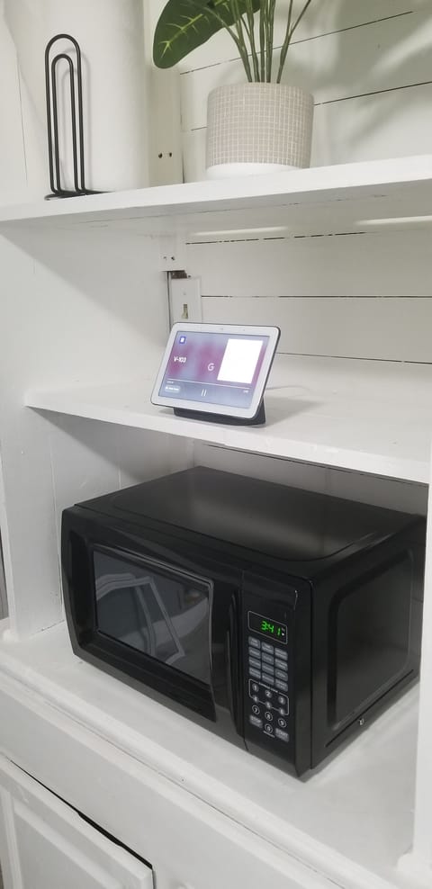(1) Microwave & Google Nest Home Hub
