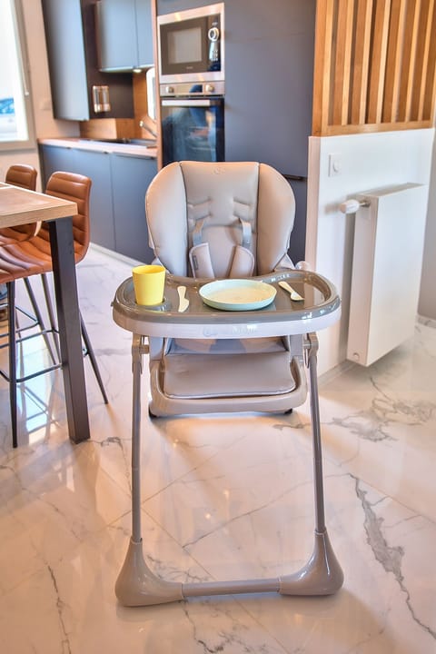 Of course, babies and small children are welcome ! Cots are available on request