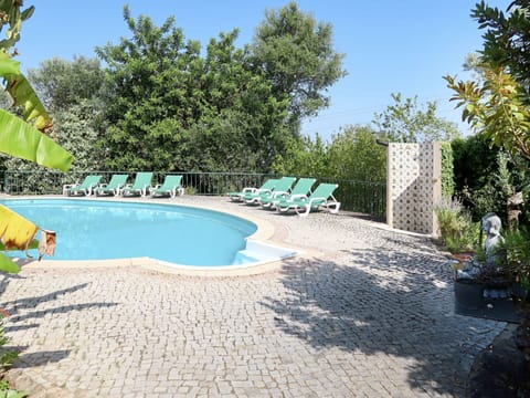 Plant, Sky, Water, Swimming Pool, Azure, Tree, Flowerpot, Shade, Outdoor Furniture, Leisure