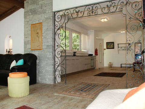 Room, Property, Interior Design, Building, Floor, Tile, Ceiling, House, Wall, Home