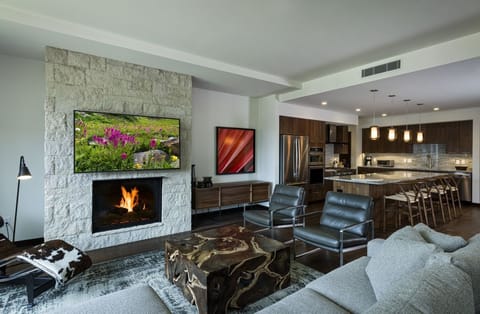Living Room - Four Bedroom Residence - The Lion Vail