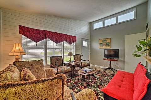 Corpus Christi Vacation Rental | 1BD | 1BA | 650 Sq Ft