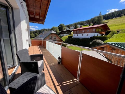 Sky, Property, Building, Plant, Tree, Window, Wood, Shade, House, Urban Design