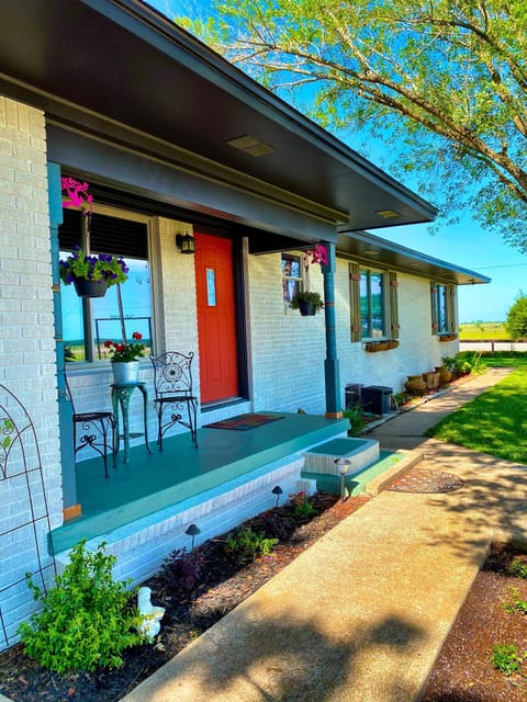 Welcome and stay awhile