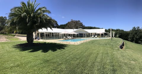 Large grass areas for kids.