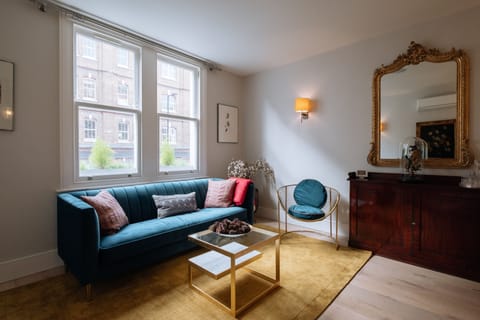 Dining/living area