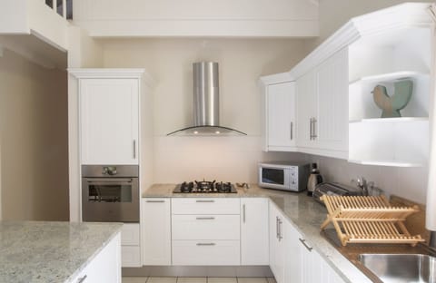 Gas hob / Electric oven