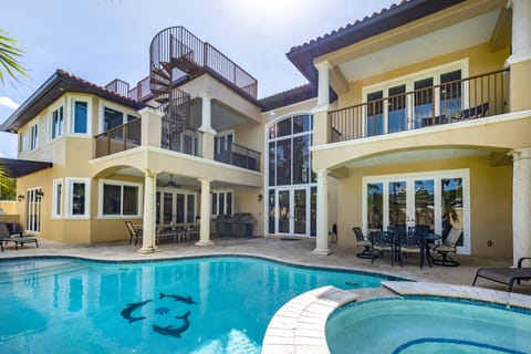Exquisite 7,000 sq. ft. luxury home with pool, hot tub, kayak, bicycles and more