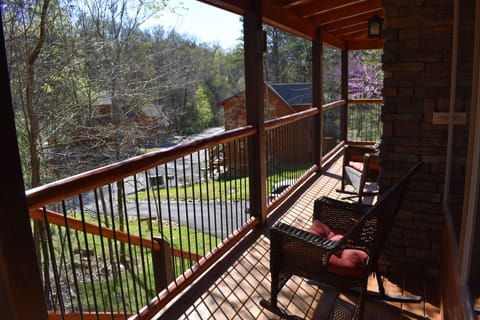 Wrap-Around Deck View