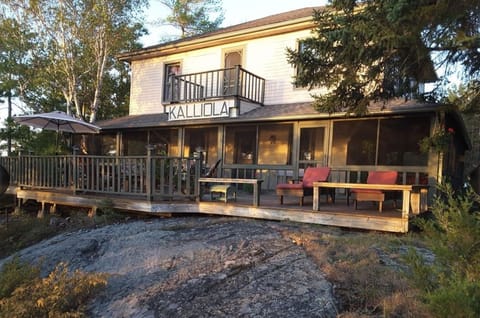 Kalliola - Front Deck