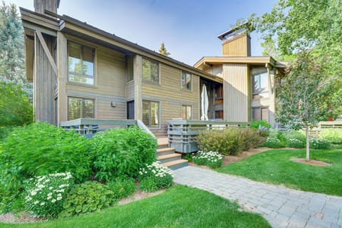 Sun Valley Vacation Rental | 3BR | 3BA | 4 Steps to Enter | 1,390 Sq Ft