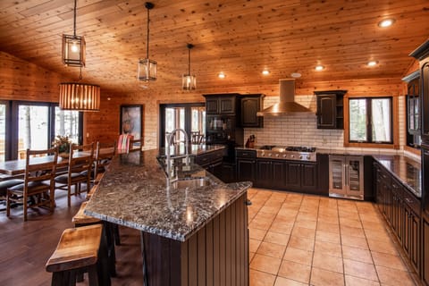 Kitchen can handle a large family. 48" cook top with griddle. Also wine frig.