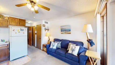 Lakeview living room