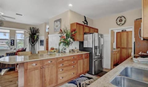 WE have EVERYTHING  you could imagine in our kitchen. GOURMET ENJOY