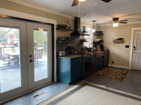 Full kitchen remodel (Feb. 2022)