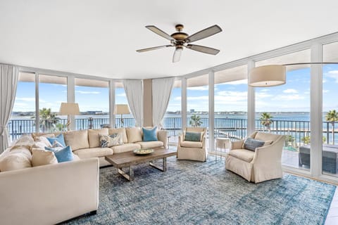 Caribe Resort C207 Living Room