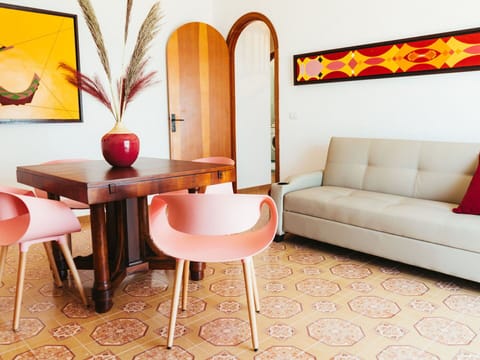 Table, Furniture, Property, Couch, Product, Rectangle, Comfort, Wood, Decoration, Textile