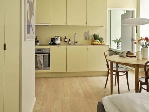 Kitchen and dining area.