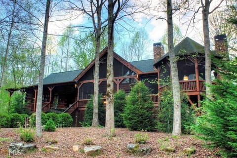 View of the back of the Cabin