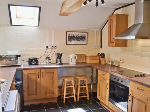 Kitchen | Lewannick Farm - Lewannick Stable, Holywell Bay, nr. Cubert
