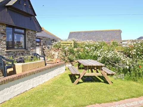 Garden | Lewannick Farm - Lewannick Stable, Holywell Bay, nr. Cubert