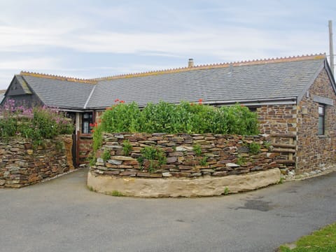 Exterior | Lewannick Farm - Lewannick Stable, Holywell Bay, nr. Cubert