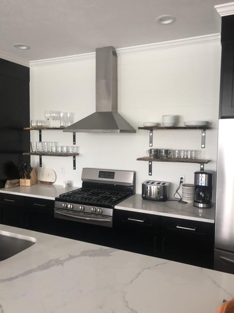 Fully equipped kitchen