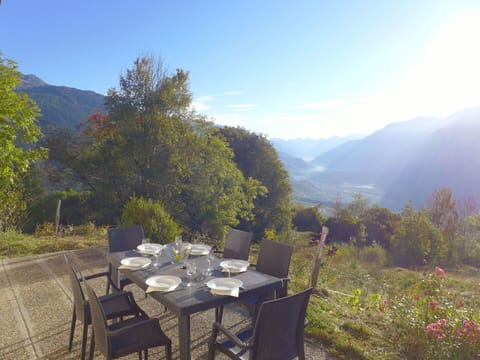 Sky, Plant, Table, Mountain, Furniture, Cloud, Property, Plant Community, Natural Landscape, Chair