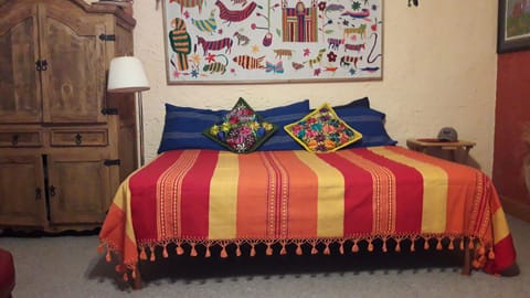 extra bed in living room


