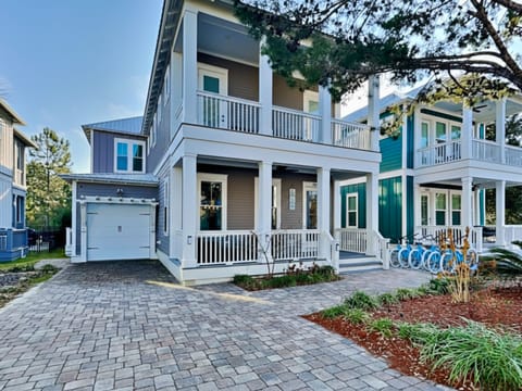 Welcome to Seabreeze (30A)