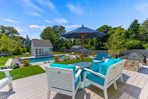 Deck overlooking pool