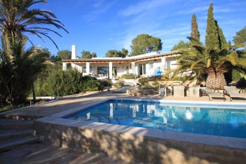 Privacy, comfort and location. Perfect for a family holiday

