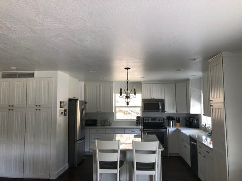 Kitchen with Island