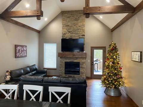 Christmas tree and holiday wall art