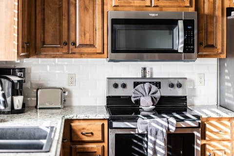 Well-equipped kitchen