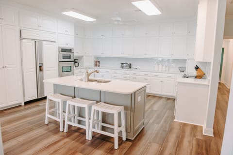 Cooking in this large newly designed kitchen is no chore. 