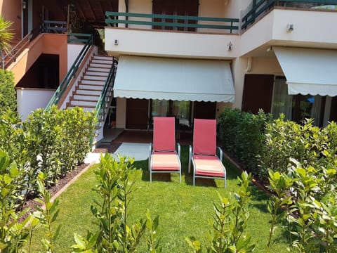 Area that directly surrounds the property