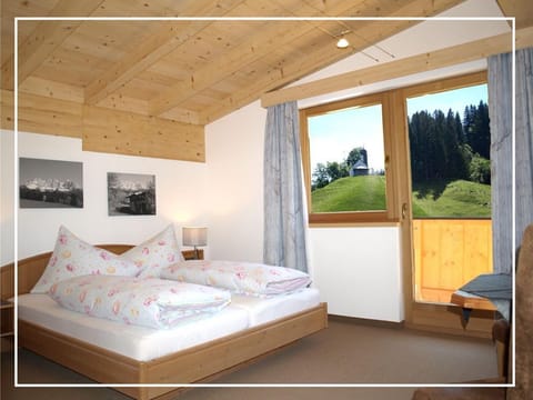 Apartment "da Koaser" 75m²/2 bedrooms/2 bathrooms/balcony - KAISERapart ELLMAU Apartment in Ellmau