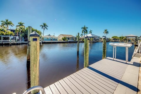 22 foot dock with ladder and fish cleaning table