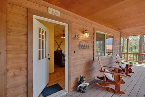 Inviting Front Porch to Stay Awhile