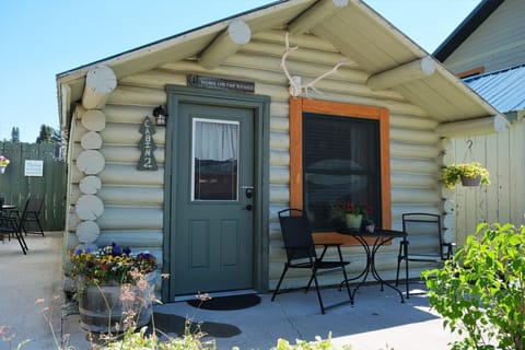 342ff1c8-c95c-4f52-ac26-225bbebeb9f2