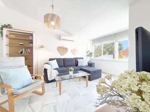 Coastal Design and Maximum Tranquility