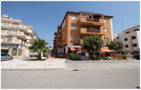Accommodation building